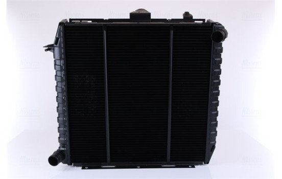 Radiator, engine cooling 61450 Nissens, Image 3