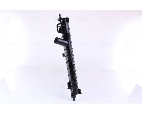 Radiator, engine cooling 61628 Nissens, Image 4