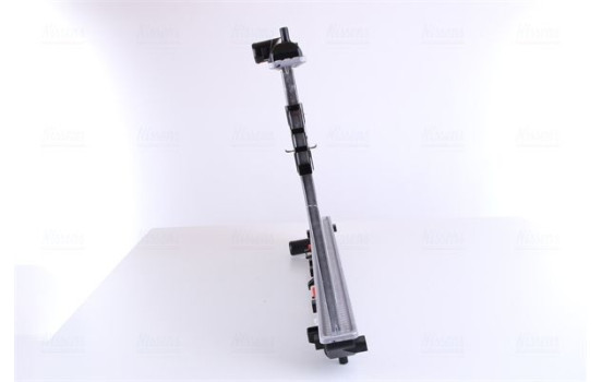 Radiator, engine cooling 61634 Nissens, Image 5