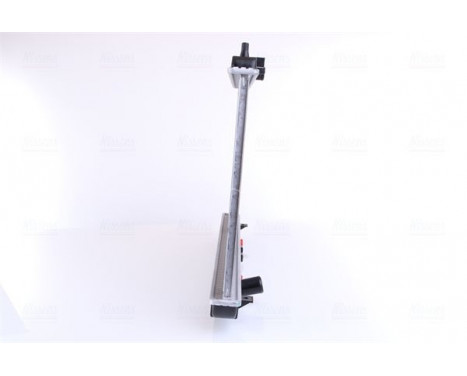 Radiator, engine cooling 61639 Nissens, Image 5