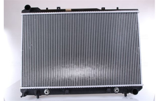 Radiator, engine cooling 61640 Nissens, Image 3