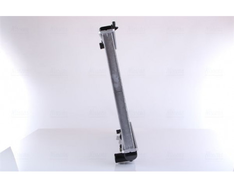 Radiator, engine cooling 61640 Nissens, Image 5