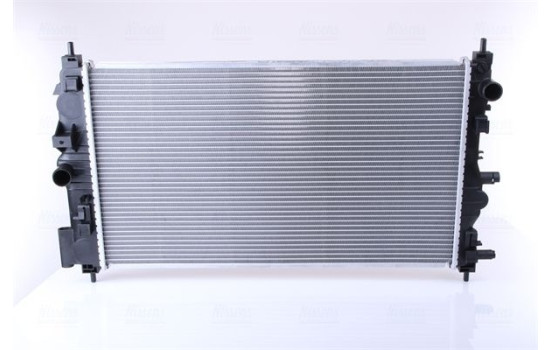 Radiator, engine cooling 61676 Nissens, Image 3