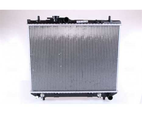 Radiator, engine cooling 61741A Nissens, Image 3