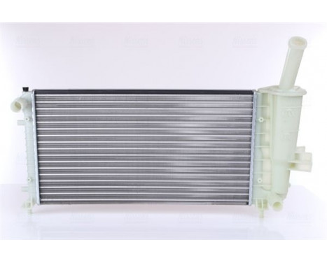 Radiator, engine cooling 617858 Nissens, Image 2