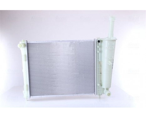 Radiator, engine cooling 617873 Nissens, Image 2