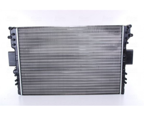 Radiator, engine cooling 61985 Nissens, Image 3