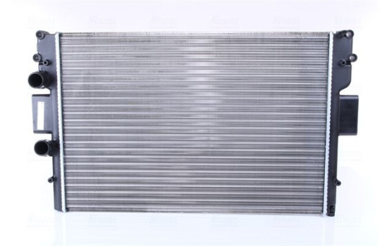 Radiator, engine cooling 61987 Nissens, Image 3