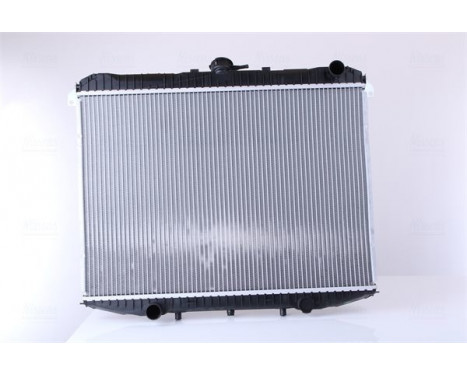 Radiator, engine cooling 62069A Nissens, Image 3