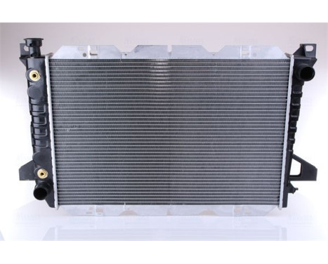 Radiator, engine cooling 620981 Nissens, Image 3