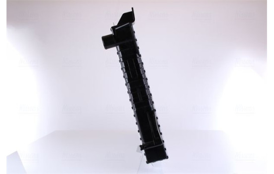 Radiator, engine cooling 620981 Nissens, Image 5