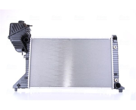 Radiator, engine cooling 62597A Nissens, Image 3