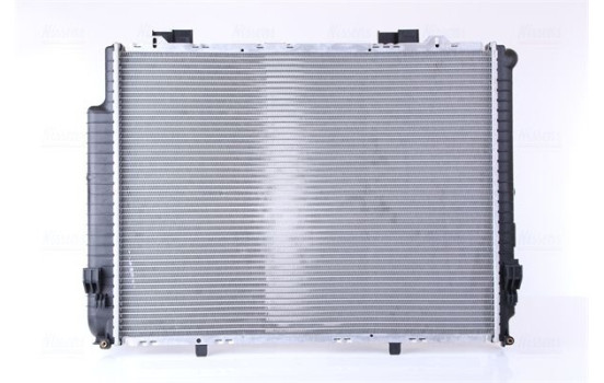 Radiator, engine cooling 62608A Nissens, Image 4