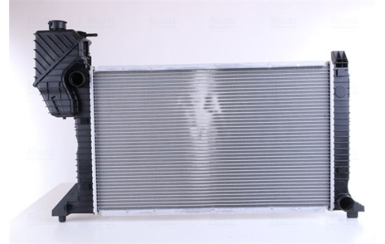 Radiator, engine cooling 62664A Nissens, Image 3