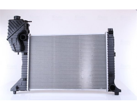 Radiator, engine cooling 62687A Nissens, Image 3