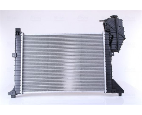 Radiator, engine cooling 62687A Nissens, Image 4