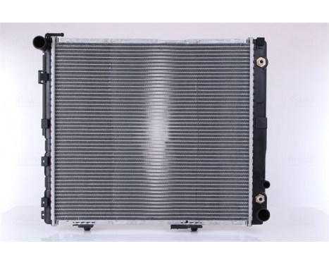 Radiator, engine cooling 62699A Nissens, Image 3