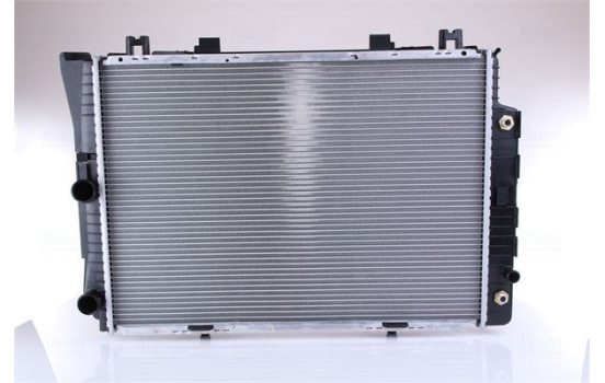 Radiator, engine cooling 62746A Nissens, Image 3