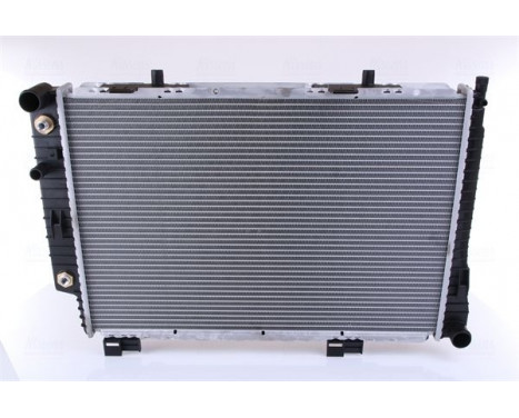 Radiator, engine cooling 62749A Nissens, Image 3