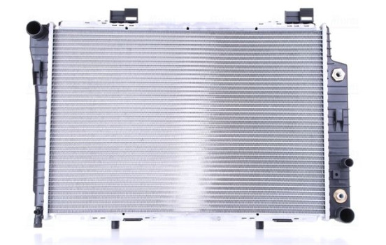 Radiator, engine cooling 62756A Nissens, Image 3