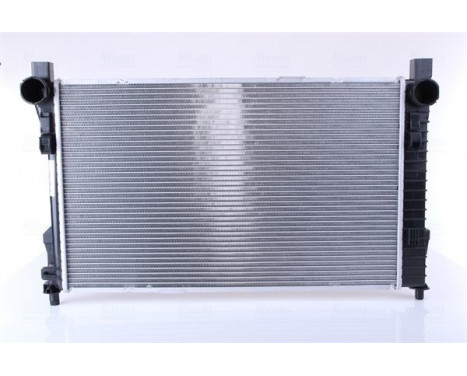 Radiator, engine cooling 62784A Nissens, Image 2