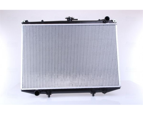 Radiator, engine cooling 62988 Nissens, Image 3