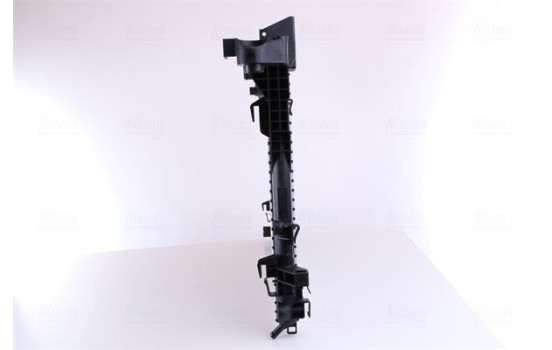 Radiator, engine cooling 630733 Nissens, Image 4