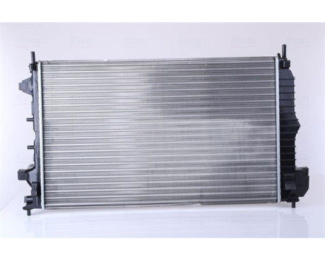 Radiator, engine cooling 63113A Nissens, Image 4