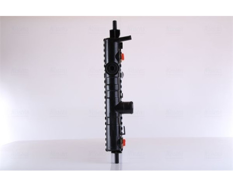 Radiator, engine cooling 63282 Nissens, Image 4