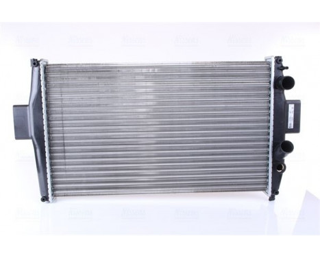 Radiator, engine cooling 63328 Nissens, Image 3