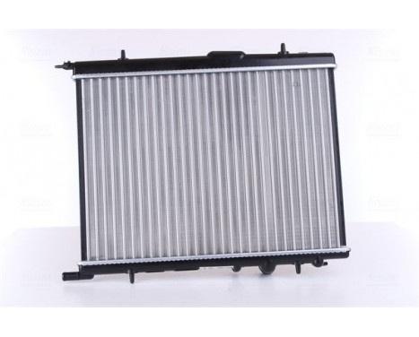 Radiator, engine cooling 63502 Nissens, Image 4