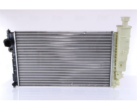 Radiator, engine cooling 63528 Nissens, Image 3