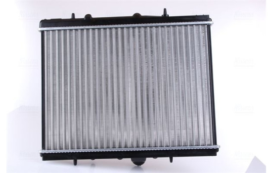 Radiator, engine cooling 63702 Nissens, Image 4
