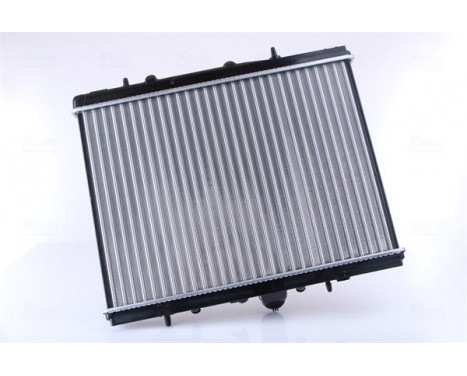 Radiator, engine cooling 63705A Nissens, Image 3