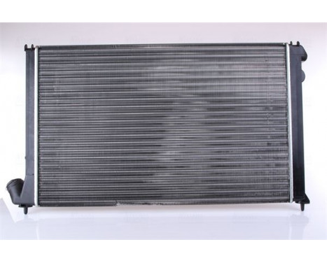 Radiator, engine cooling 63733 Nissens, Image 4