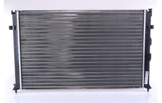 Radiator, engine cooling 63749 Nissens, Image 4