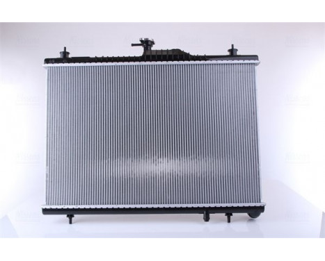 Radiator, engine cooling 637643 Nissens, Image 3