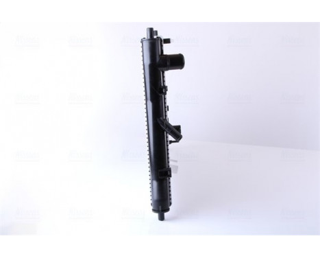 Radiator, engine cooling 64256 Nissens, Image 5