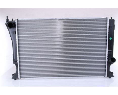 Radiator, engine cooling 64666A Nissens, Image 3