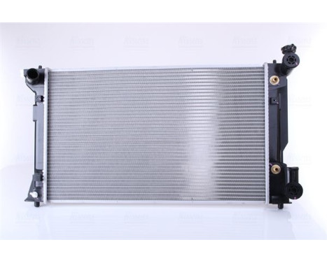 Radiator, engine cooling 64668A Nissens, Image 3