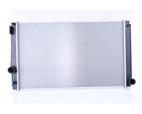 Radiator, engine cooling 64678A Nissens, Image 3