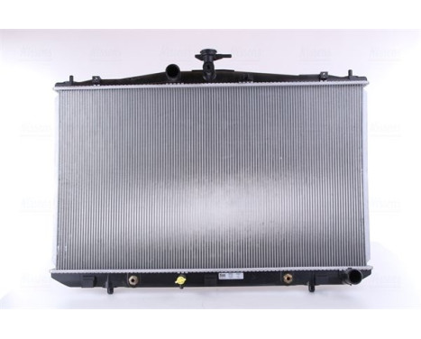 Radiator, engine cooling 646836 Nissens, Image 3