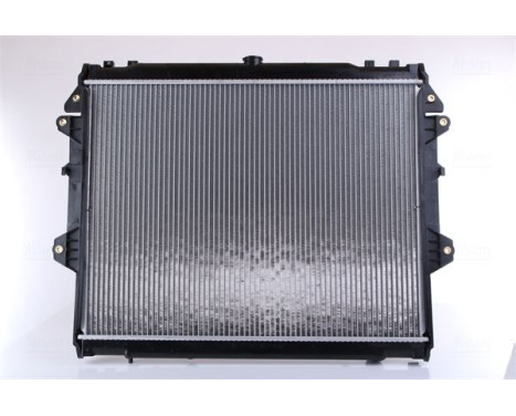 Radiator, engine cooling 646884 Nissens, Image 3