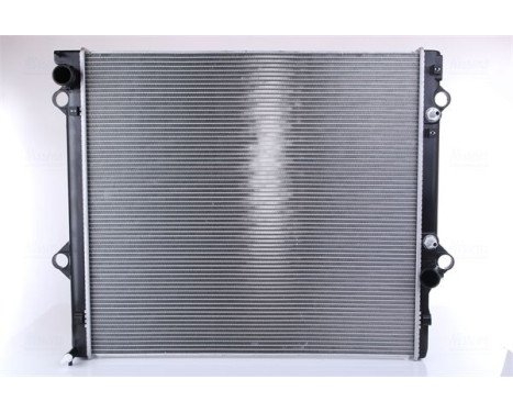 Radiator, engine cooling 646888 Nissens, Image 2