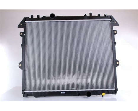 Radiator, engine cooling 646939 Nissens, Image 2