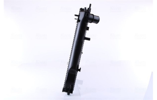 Radiator, engine cooling 64695 Nissens, Image 4