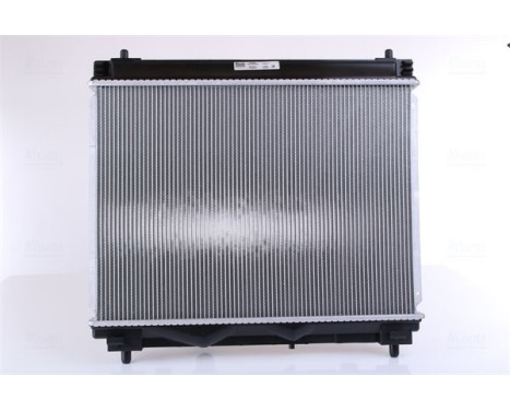 Radiator, engine cooling 64696 Nissens, Image 4