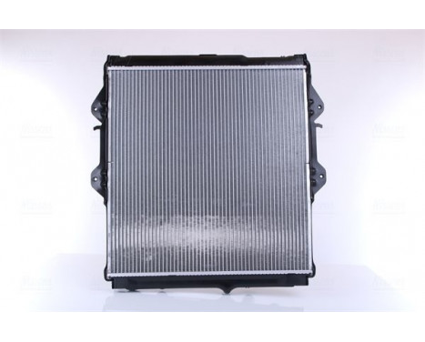 Radiator, engine cooling 64698 Nissens, Image 4