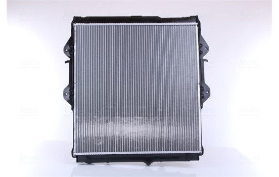 Radiator, engine cooling 64698 Nissens, Image 4