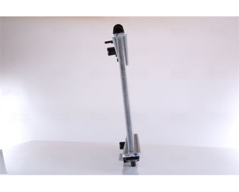 Radiator, engine cooling 64718 Nissens, Image 5